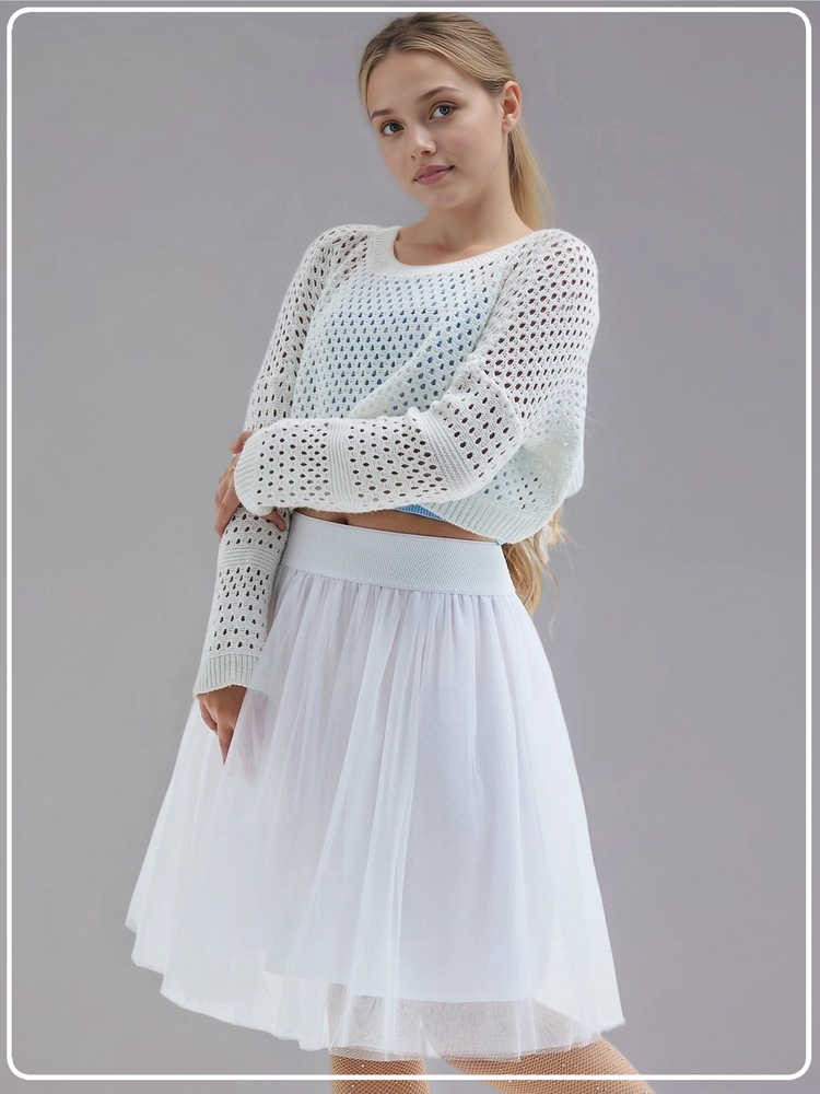 Лаура белая